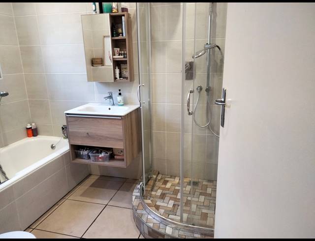 2 BEDROOM TOWNHOUSE FOR SALE IN BROMHOF